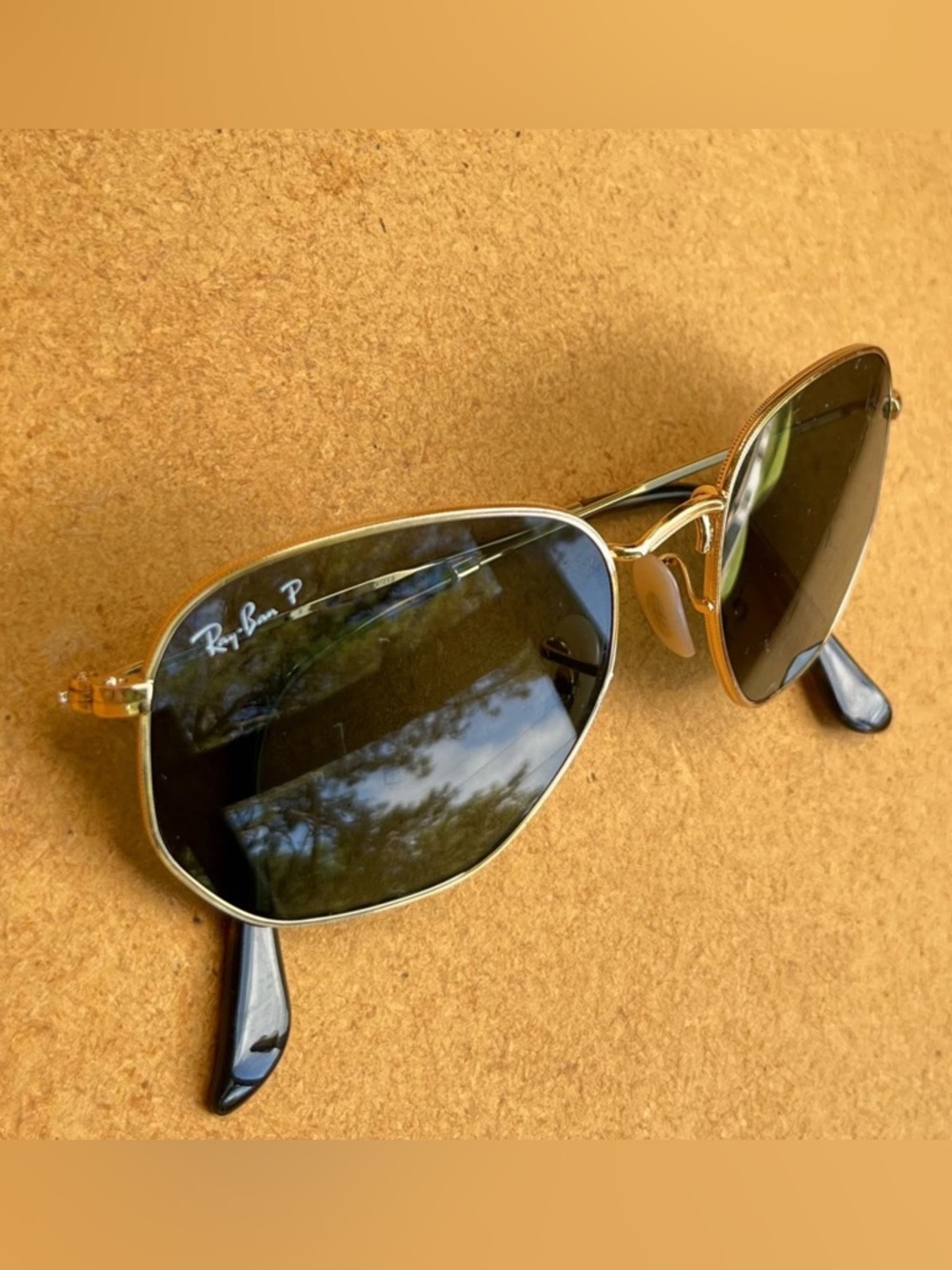 Ray-Ban Hexagonal Polarized Sunglasses - Picture 4 of 15
